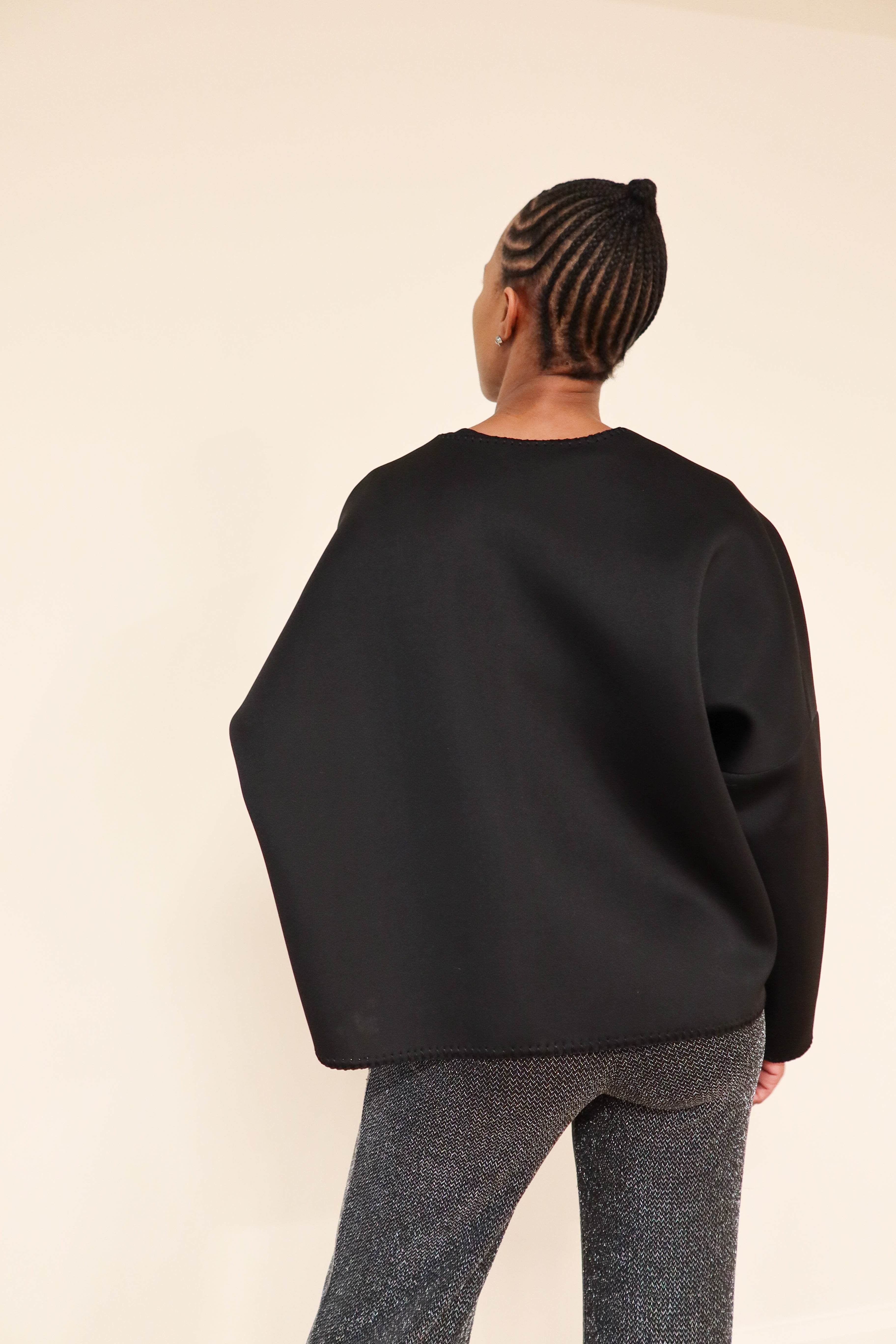 Nakkashan - The Modern Crop Cut